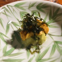 割烹 まつ㐂 - お凌ぎ　
                      とろ茄子雲丹(礼文島)バラ海苔(有明)