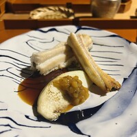 割烹 まつ㐂 - 焼き物　
                    穴子の白焼き,水なす金山寺味噌を添えて梅のけだしソース