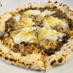 cafe&pizza BOSCO - 信州の春 自家製ふき味噌のピザ～☆
