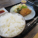 焼肉酒場 叶 - ビーフカツ定食