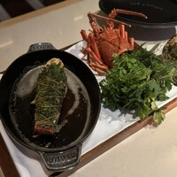 est - 茨城県産伊勢海老 ハーブとバターのオーブン焼き