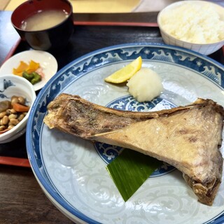 食事処かどや_1