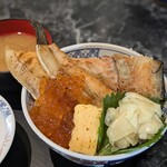 さかな屋食堂ウロコジュウ - 