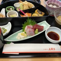 美濃吉 京王新宿店 - 