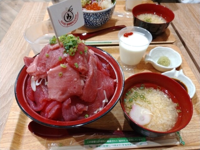 ウジエスーパー 美田園店 - 美田園（フルーツパーラー）の写真