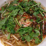 イムイェム - 最強に美味いです。トムヤムラーメンの中華麺。