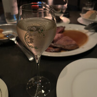 ロウリーズ・ザ・プライムリブ 恵比寿ガーデンプレイス店 - 