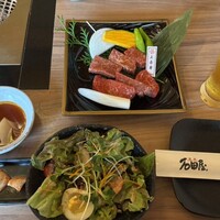 焼肉 しゃぶしゃぶ 石田屋。 北野坂店 - 