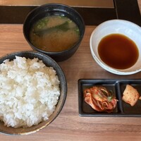 焼肉 しゃぶしゃぶ 石田屋。 北野坂店 - 