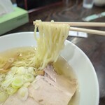 うえんで 山鹿店 - ㌧ﾎﾞの中太麺