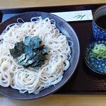 蕎麦 くつざわ - ざるそば　900円（税込）