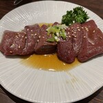 炭火焼肉 羅山 - 
