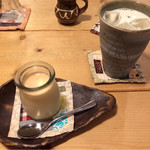 フジヤマプリン - キャラメルチャイプリンと黒糖ミルク(ICE)