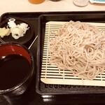 和そば - 濃いめの汁