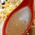 煮干しらーめん 渡辺商店 - 完飲してしまうスープ