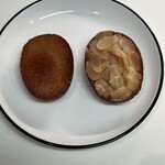 コティ - フィナンシェプレーンとフィナンシェオレンジ。