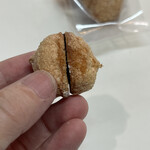 コティ - ダックワーズ。