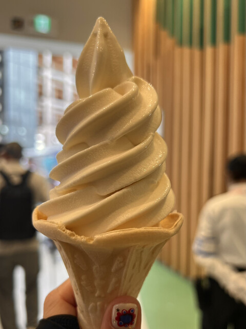 日世のコーン 大型 ソフトクリーム スタンド オブジェ アイスクリーム 店舗用品 インテリア 日世のコーン 大型 ソフトクリーム スタンド オブジェ アイスクリーム