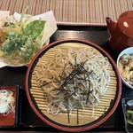 蓼科そば メルヘン - 料理写真: