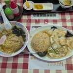 華門 - 海老うま煮付き炒飯と単品注文のラーメン