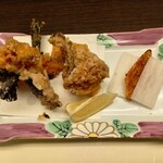 瀬戸内味覚処 芸州 本店 - オコゼの骨煎餅　特製本からすみ