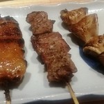 もつ焼き 煮込み 楓 - とんとろ・かしら・のどぶえ