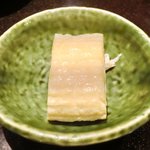 東麻布 逢坂  - 『'14/09/29撮影』鯛茶づけ 1200円 の出汁巻き玉子