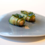 レストラン オオツ - 2025.8 いわき梅田水産ヌタウナギ 発酵きゅうりと梅干しのソース 大葉チップス