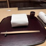 徳ㇵ本也 - 山椒茶