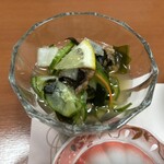 いび - 酢の物。穴子も入ってます