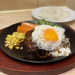 両国ハンバーグRIKISHI - 両国ハンバーグ（1320円）  目玉焼き（+110円）