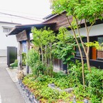 ヨコクラうどん - お店外観