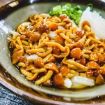ヨコクラうどん - なめこおろしぶっかけ