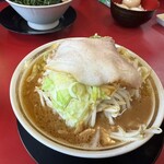 家系ラーメン 王道家直伝 との丸家 - 