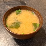 かがり火亭 - あっつあつの味噌汁が沁みる〜(,,> <,,)❤️✨