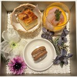 KINO_ - 甘海老・キッシュ・マカロン