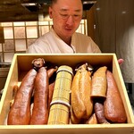 寿司栄 - ブランデーと大吟醸のからすみ