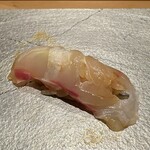 寿司栄 - 明石の鯛