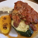 TRATTORIA ROMANO - 鶏モモ肉のトマト煮込み