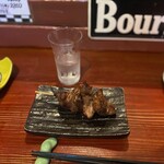 焼き鳥アポロ - レバーは中とろー。素晴らしいボリューム。