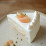 ミネロワ - ２０２５年８月再訪：桃のショートケーキ☆