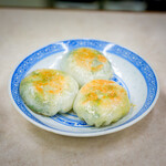 圓記 - 海老ニラ焼き饅頭（750円）