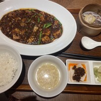 正宗広東私房菜サワダ 梅田エスト店 - 