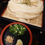 本場讃岐うどん だい吉 - 