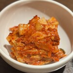 スタミナ焼肉 肉ですみだ - キムチ