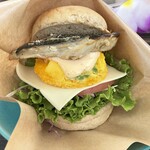 氾濫バーガー チムフガス - ゴーヤーチャンプルー島ネロマヨ鯖バーガー 