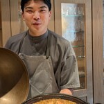 食堂 aca - 毛蟹！チームを率いる幸塚シェフの笑顔と共に＾＾