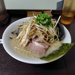 らぁ麺 亀我楽 - ネギ豚中華