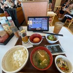 すき家 - 料理写真:牛たまかけ朝食（ごはんミニ）