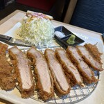 本家とんとん亭 - やまと豚ロース定食・大 (3,828円)
